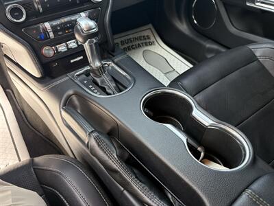 2018 Ford Mustang GT Premium - Photo 12 - Lecanto, FL 34461