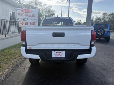 2022 Toyota Tacoma SR5 V6   - Photo 5 - Lecanto, FL 34461