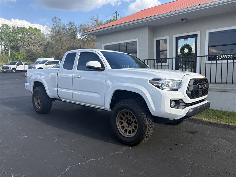 2022 Toyota Tacoma SR5 V6   - Photo 1 - Lecanto, FL 34461