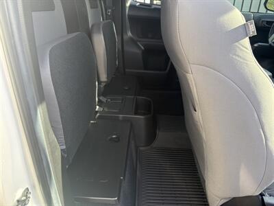 2022 Toyota Tacoma SR5 V6   - Photo 22 - Lecanto, FL 34461