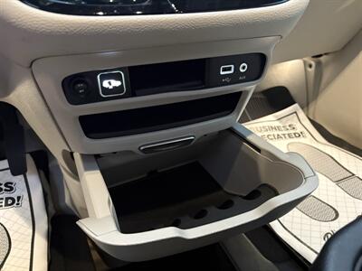 2017 Chrysler Pacifica Limited   - Photo 13 - Lecanto, FL 34461