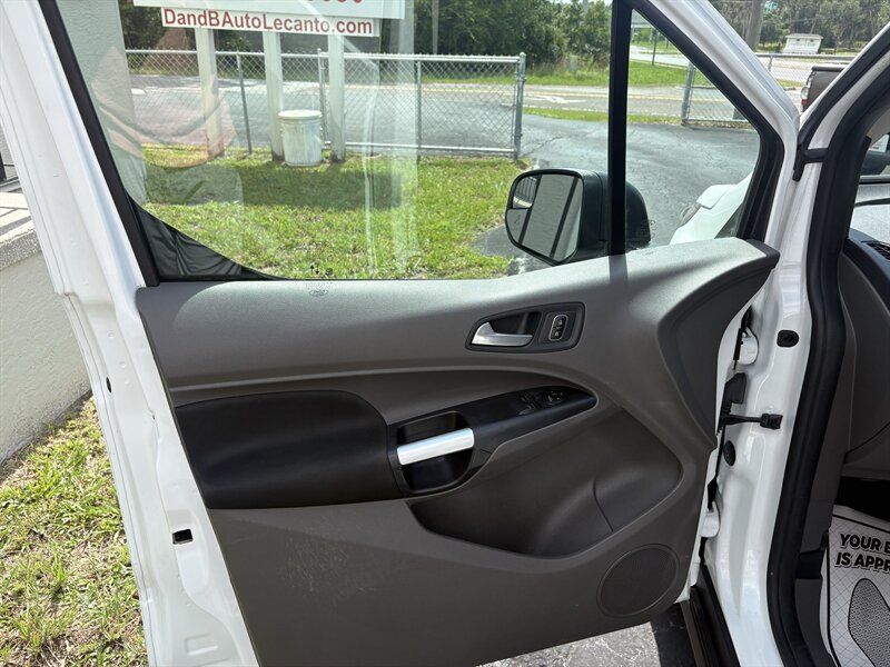2023 Ford Transit Connect XLT - Photo 11 - Lecanto, FL 34461
