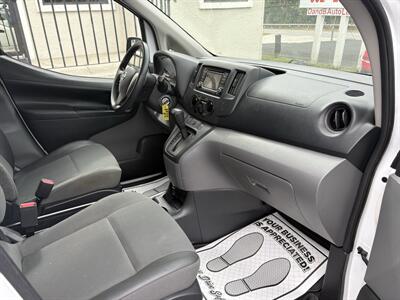 2018 Nissan NV200 S   - Photo 10 - Lecanto, FL 34461