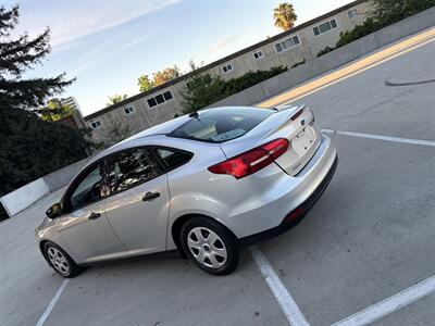 2017 Ford Focus S   - Photo 5 - Campbell, CA 95008