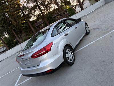 2017 Ford Focus S   - Photo 8 - Campbell, CA 95008