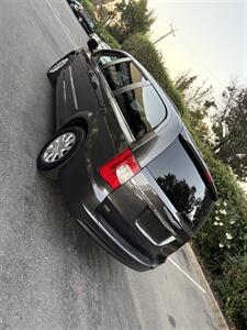 2016 Chrysler Town and Country Touring - Photo 4 - Campbell, CA 95008