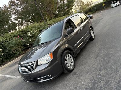 2016 Chrysler Town and Country Touring - Photo 2 - Campbell, CA 95008