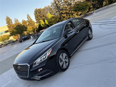 2017 Hyundai SONATA Plug-in Hybrid   - Photo 2 - Campbell, CA 95008