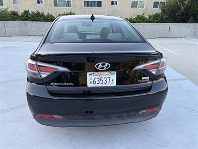 2017 Hyundai SONATA Plug-in Hybrid   - Photo 5 - Campbell, CA 95008