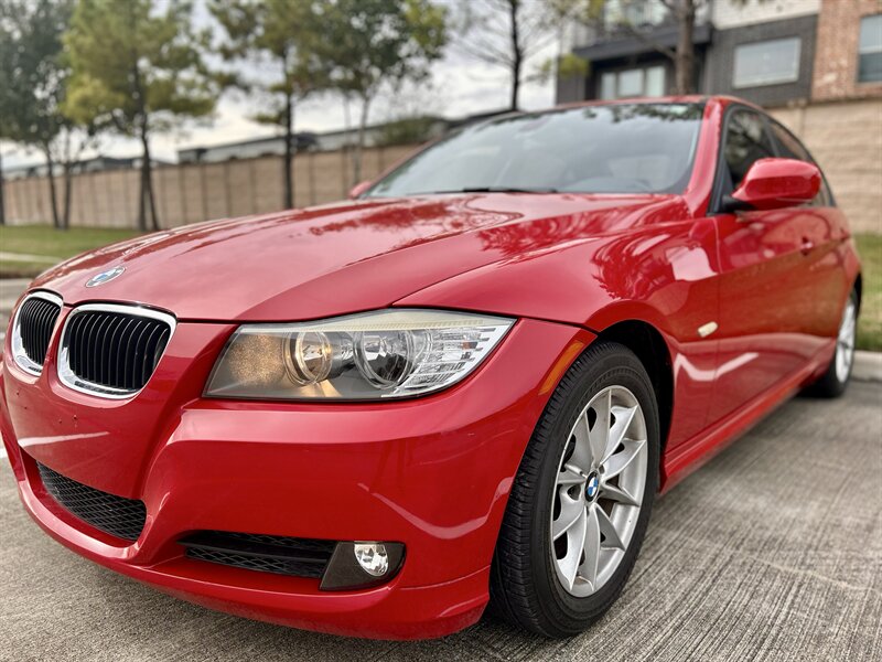2010 BMW BMW 328i LEATHER ROOF 61K LOW MILES BLUETOOTH YOUTUBE VIDEO   - Photo 5 - Stafford, TX 77477
