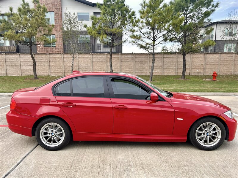 2010 BMW BMW 328i LEATHER ROOF 61K LOW MILES BLUETOOTH YOUTUBE VIDEO   - Photo 23 - Stafford, TX 77477