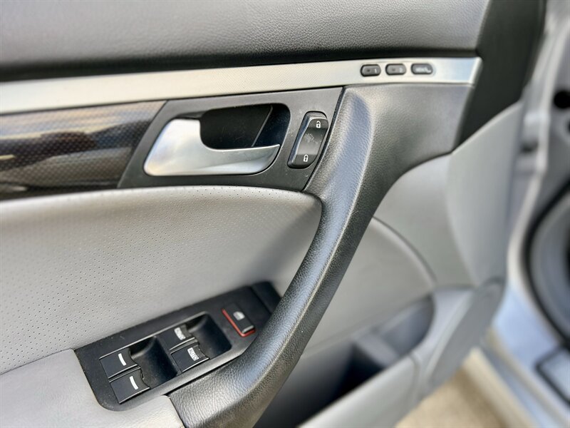 2006 Acura ACURA TL NAVIGATION LEATHER FRESH TRADE YOUTUBE VIDEO   - Photo 57 - Stafford, TX 77477