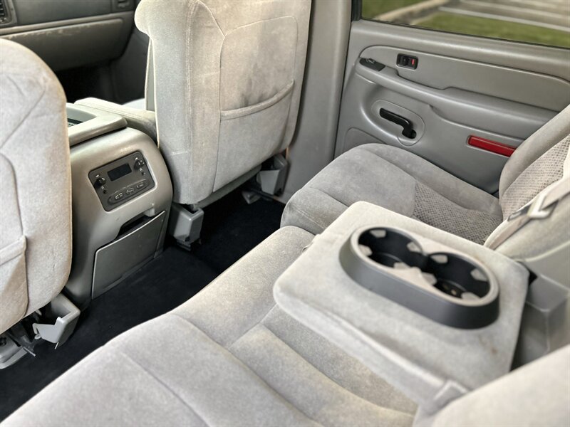 2004 Chevrolet CHEVROLET TAHOE LS ROOF RACK BOSE   - Photo 58 - Stafford, TX 77477