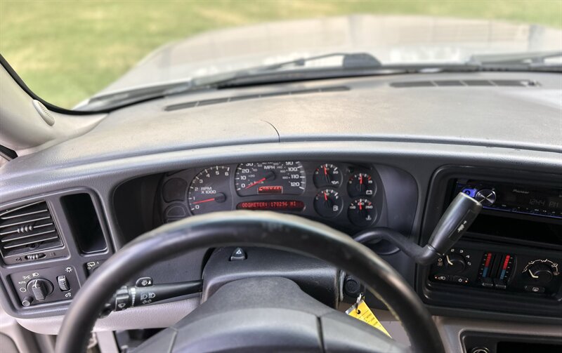 2004 Chevrolet CHEVROLET TAHOE LS ROOF RACK BOSE   - Photo 68 - Stafford, TX 77477