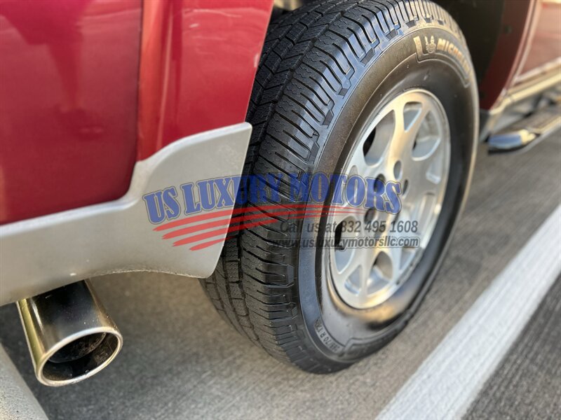 2006 Chevrolet CHEVROLET TAHOE Z71 4X4 LEATHER NAV DVD FOG LIGHTS ROOF RACK 4WD   - Photo 26 - Stafford, TX 77477
