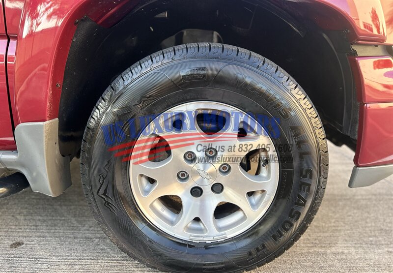 2006 Chevrolet CHEVROLET TAHOE Z71 4X4 LEATHER NAV DVD FOG LIGHTS ROOF RACK 4WD   - Photo 15 - Stafford, TX 77477