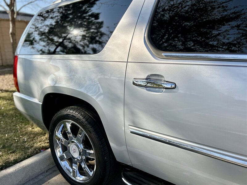 2010 Cadillac Escalade ESV LUXURY AWD DVD HTD & COOL SEATS YOU TUBE VIDEO   - Photo 19 - Stafford, TX 77477