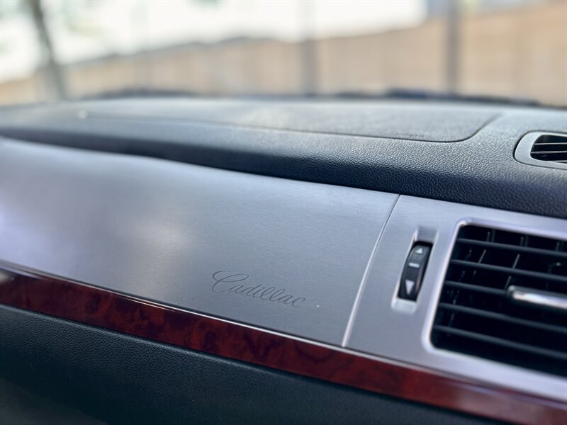 2010 Cadillac Escalade ESV LUXURY AWD DVD HTD & COOL SEATS YOU TUBE VIDEO   - Photo 61 - Stafford, TX 77477