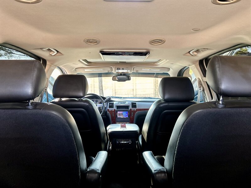 2010 Cadillac Escalade ESV LUXURY AWD DVD HTD & COOL SEATS YOU TUBE VIDEO   - Photo 56 - Stafford, TX 77477