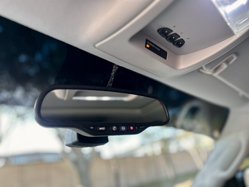 2010 Cadillac Escalade ESV LUXURY AWD DVD HTD & COOL SEATS YOU TUBE VIDEO   - Photo 49 - Stafford, TX 77477