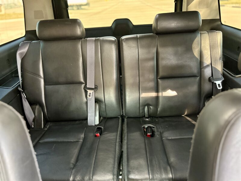 2010 Cadillac Escalade ESV LUXURY AWD DVD HTD & COOL SEATS YOU TUBE VIDEO   - Photo 53 - Stafford, TX 77477