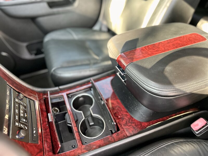 2010 Cadillac Escalade ESV LUXURY AWD DVD HTD & COOL SEATS YOU TUBE VIDEO   - Photo 46 - Stafford, TX 77477