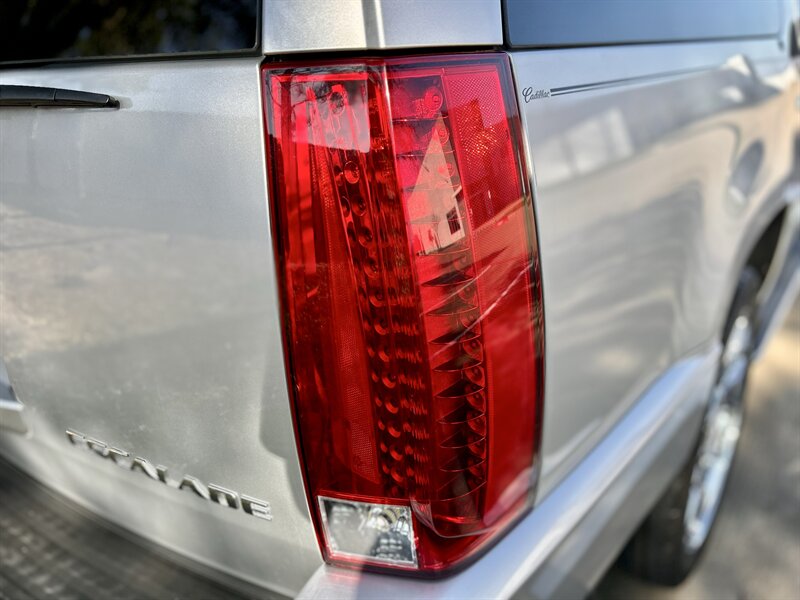 2010 Cadillac Escalade ESV LUXURY AWD DVD HTD & COOL SEATS YOU TUBE VIDEO   - Photo 31 - Stafford, TX 77477