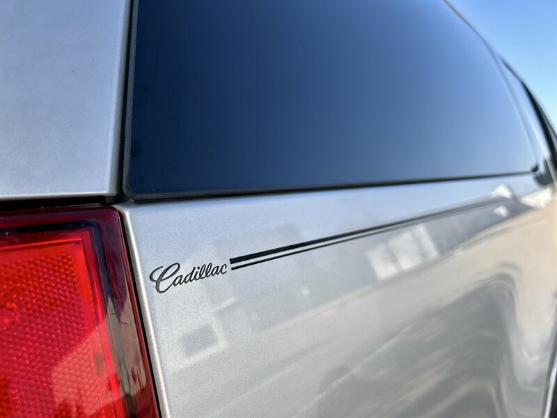 2010 Cadillac Escalade ESV LUXURY AWD DVD HTD & COOL SEATS YOU TUBE VIDEO   - Photo 30 - Stafford, TX 77477