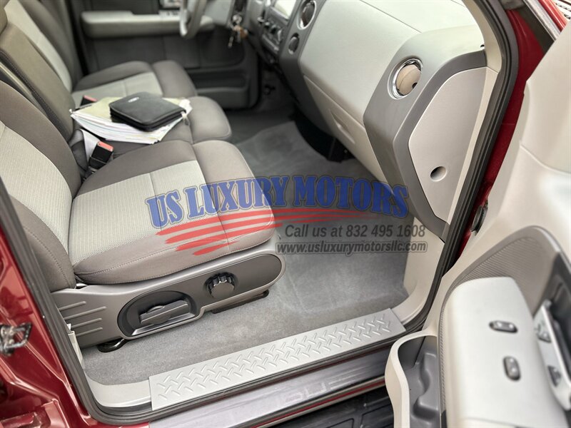 2004 Ford FORD F-150 CREW CAB XLT 76K LOW MILES 1 OWNER 4.6L V8 F SOHC 16V MINT   - Photo 55 - Stafford, TX 77477