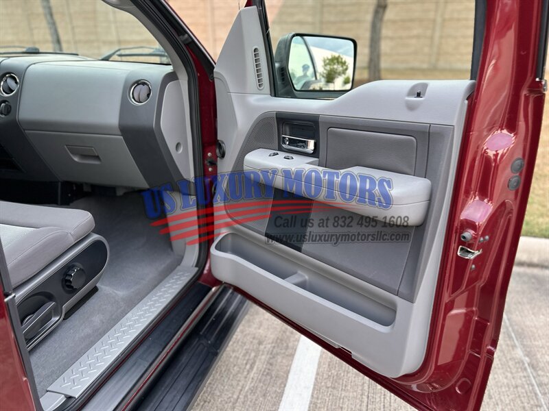 2004 Ford FORD F-150 CREW CAB XLT 76K LOW MILES 1 OWNER 4.6L V8 F SOHC 16V MINT   - Photo 78 - Stafford, TX 77477