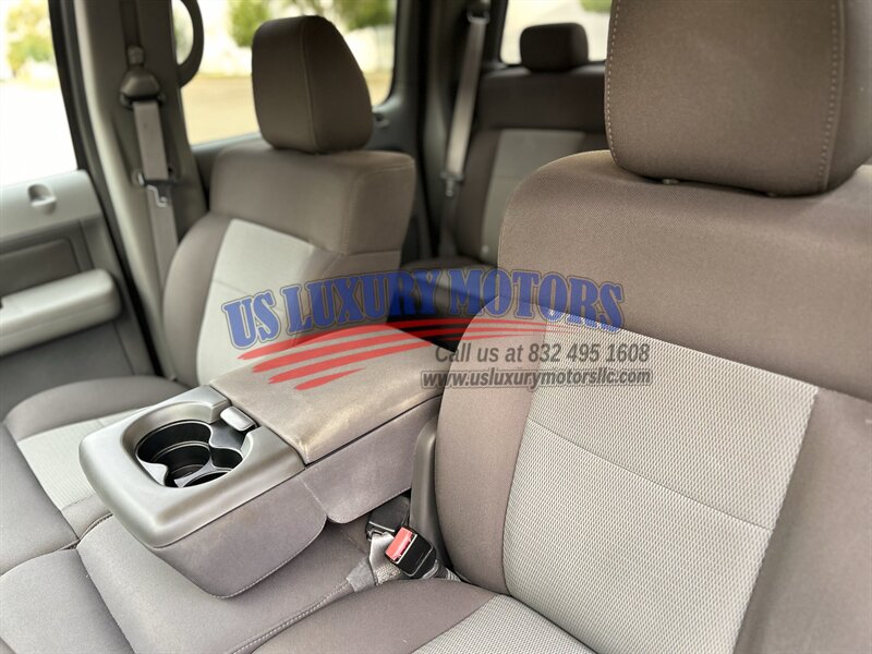 2004 Ford FORD F-150 CREW CAB XLT 76K LOW MILES 1 OWNER 4.6L V8 F SOHC 16V MINT   - Photo 50 - Stafford, TX 77477