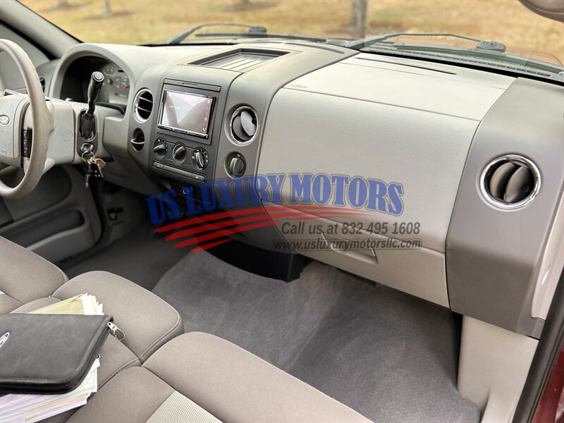 2004 Ford FORD F-150 CREW CAB XLT 76K LOW MILES 1 OWNER 4.6L V8 F SOHC 16V MINT   - Photo 70 - Stafford, TX 77477