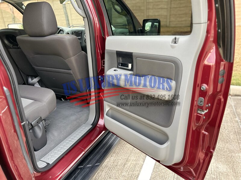 2004 Ford FORD F-150 CREW CAB XLT 76K LOW MILES 1 OWNER 4.6L V8 F SOHC 16V MINT   - Photo 66 - Stafford, TX 77477