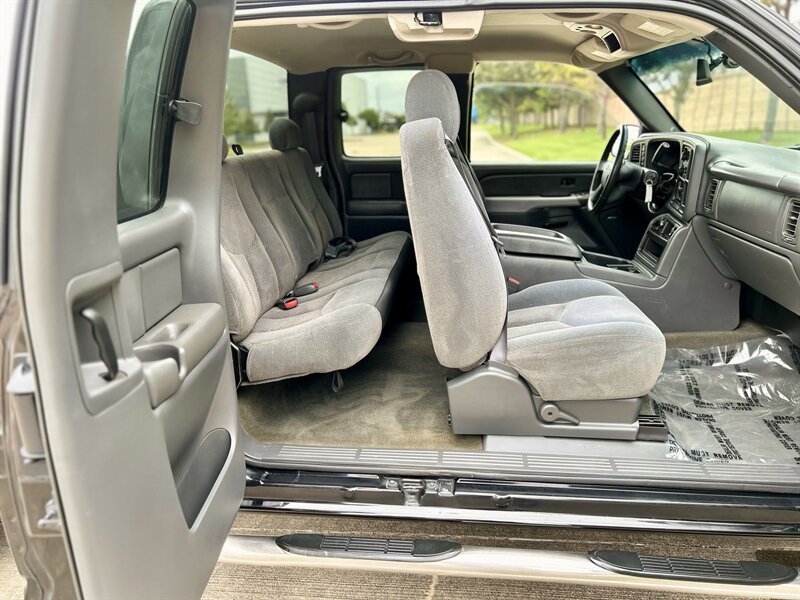 2004 Chevrolet CHEVROLET SILVERADO Z71 OFF ROAD 4X4 EXTENDED CAB 5.3L YOUTUBE VIDEO   - Photo 61 - Stafford, TX 77477