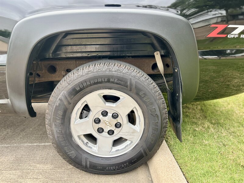 2004 Chevrolet CHEVROLET SILVERADO Z71 OFF ROAD 4X4 EXTENDED CAB 5.3L YOUTUBE VIDEO   - Photo 99 - Stafford, TX 77477