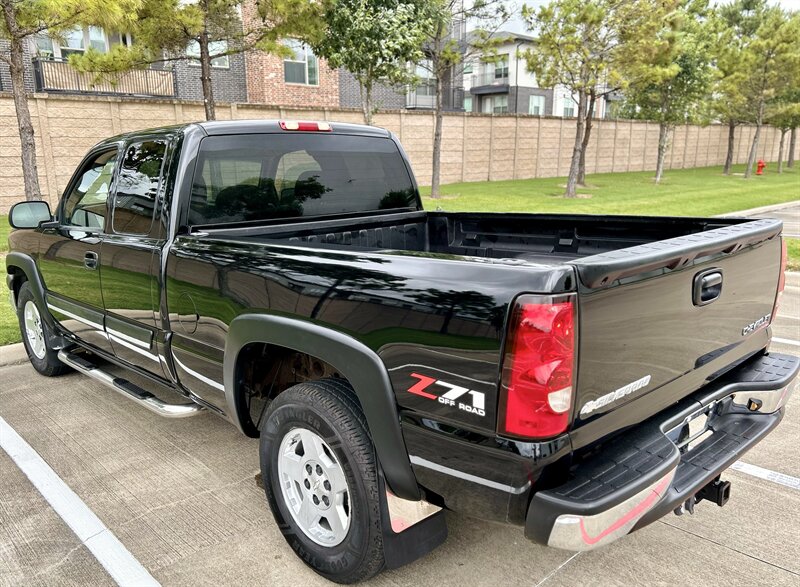 2004 Chevrolet CHEVROLET SILVERADO Z71 OFF ROAD 4X4 EXTENDED CAB 5.3L YOUTUBE VIDEO   - Photo 25 - Stafford, TX 77477