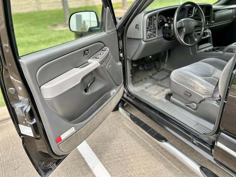2004 Chevrolet CHEVROLET SILVERADO Z71 OFF ROAD 4X4 EXTENDED CAB 5.3L YOUTUBE VIDEO   - Photo 51 - Stafford, TX 77477