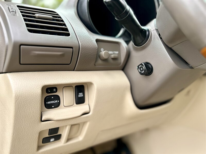 2004 Lexus LEXUS RX 330 NAVIGATION LEATHER 76K LOW MILES YOUTUBE VIDEO   - Photo 57 - Stafford, TX 77477