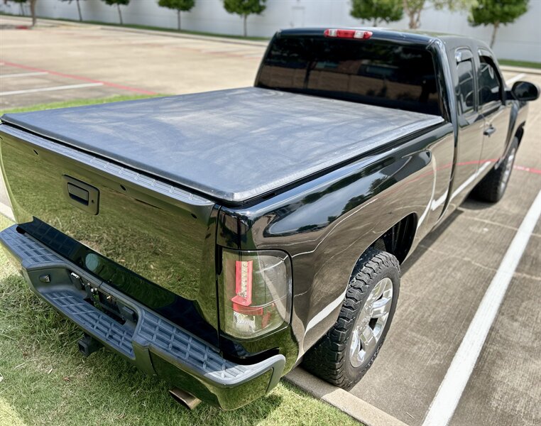 2008 Chevrolet CHEVROLET SILVERADO LT EXTENDED CAB 4X4 SHORT-BED COVER TOW PKG   - Photo 15 - Stafford, TX 77477