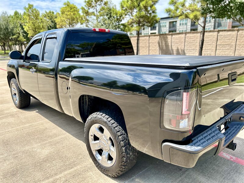 2008 Chevrolet CHEVROLET SILVERADO LT EXTENDED CAB 4X4 SHORT-BED COVER TOW PKG   - Photo 26 - Stafford, TX 77477