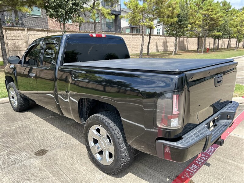2008 Chevrolet CHEVROLET SILVERADO LT EXTENDED CAB 4X4 SHORT-BED COVER TOW PKG   - Photo 25 - Stafford, TX 77477