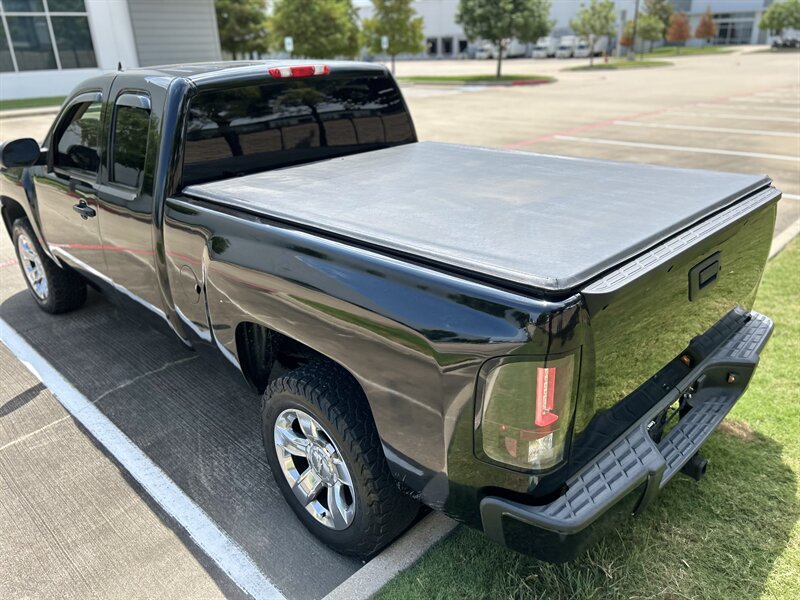 2008 Chevrolet CHEVROLET SILVERADO LT EXTENDED CAB 4X4 SHORT-BED COVER TOW PKG   - Photo 24 - Stafford, TX 77477