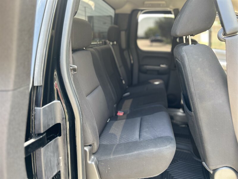 2008 Chevrolet CHEVROLET SILVERADO LT EXTENDED CAB 4X4 SHORT-BED COVER TOW PKG   - Photo 49 - Stafford, TX 77477