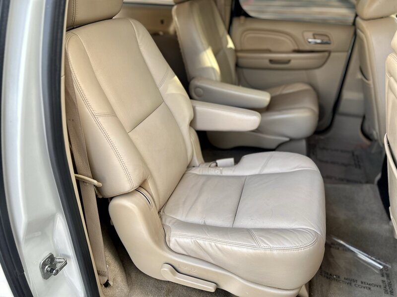 2011 Cadillac CADILLAC ESCALADE ESV PREMIUM NAVIGATIION DVD YOUTUBE VIDEO   - Photo 62 - Stafford, TX 77477