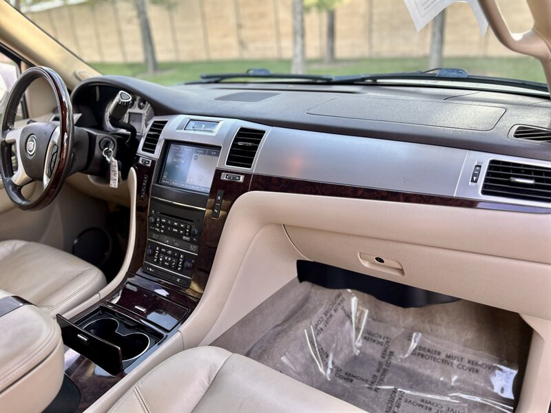 2011 Cadillac CADILLAC ESCALADE ESV PREMIUM NAVIGATIION DVD YOUTUBE VIDEO   - Photo 73 - Stafford, TX 77477