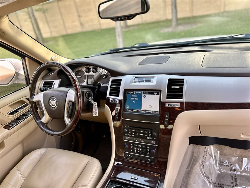2011 Cadillac CADILLAC ESCALADE ESV PREMIUM NAVIGATIION DVD YOUTUBE VIDEO   - Photo 57 - Stafford, TX 77477