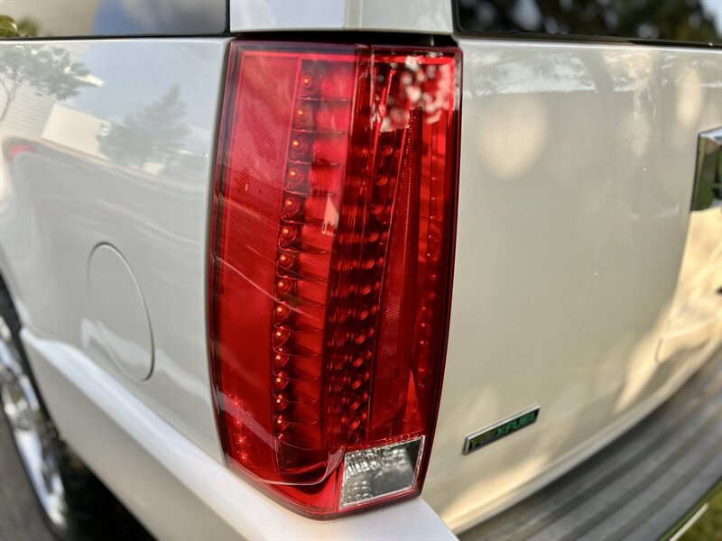 2011 Cadillac CADILLAC ESCALADE ESV PREMIUM NAVIGATIION DVD YOUTUBE VIDEO   - Photo 35 - Stafford, TX 77477