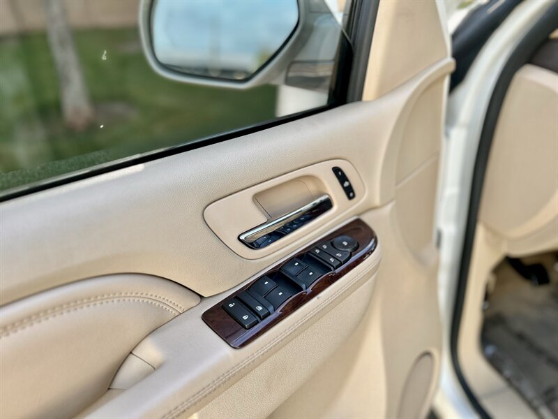 2011 Cadillac CADILLAC ESCALADE ESV PREMIUM NAVIGATIION DVD YOUTUBE VIDEO   - Photo 45 - Stafford, TX 77477