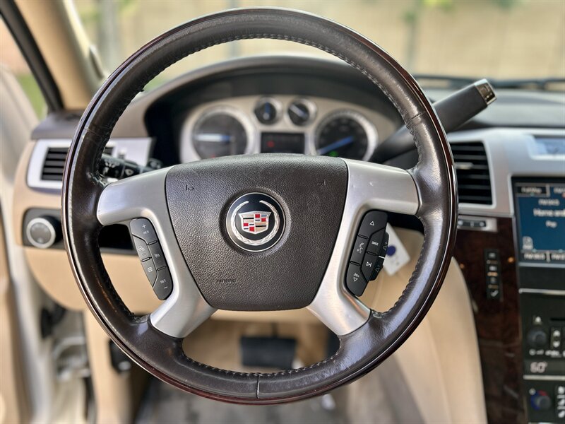 2011 Cadillac CADILLAC ESCALADE ESV PREMIUM NAVIGATIION DVD YOUTUBE VIDEO   - Photo 46 - Stafford, TX 77477