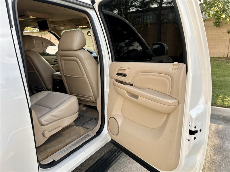 2011 Cadillac CADILLAC ESCALADE ESV PREMIUM NAVIGATIION DVD YOUTUBE VIDEO   - Photo 53 - Stafford, TX 77477